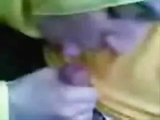 Мојот Арапските мајка randi секси HD видео прави пичката слободни Голема