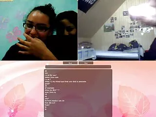 Види нејзиното голо во бањата колеџ секси хинди видео девојки 2